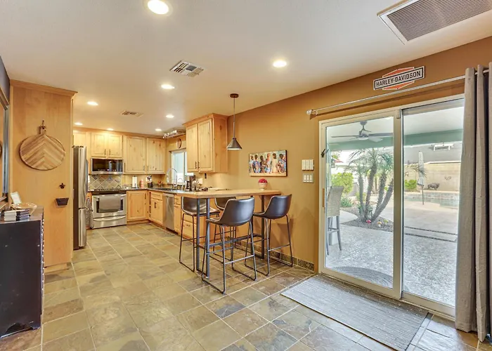 Private Outdoor Oasis! Home, 5 Mi To Dtwn * Chandler
