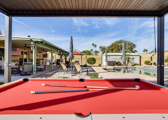 Private Outdoor Oasis! Home, 5 Mi To Dtwn Holiday home *
